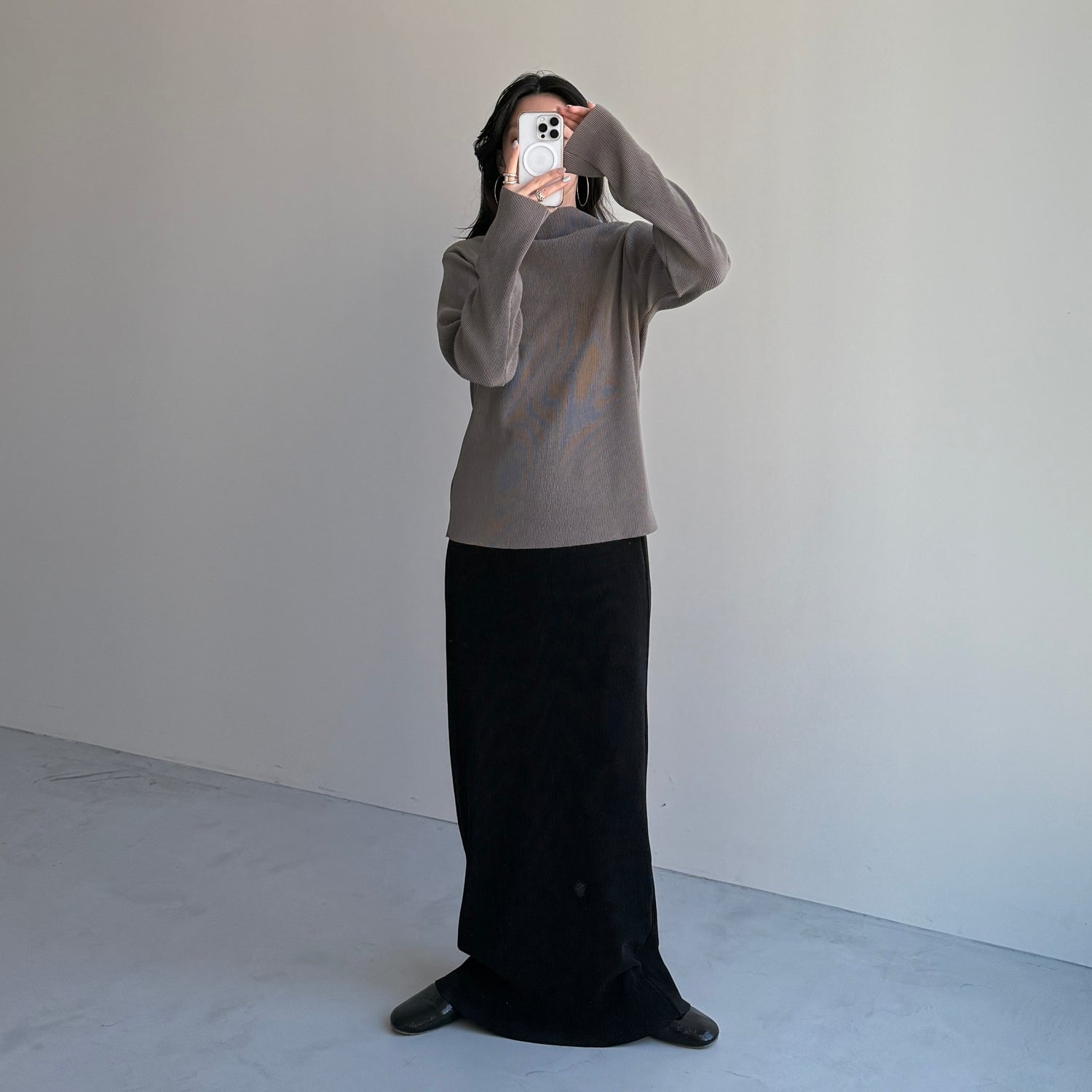 daily daily super stretch pleats tops / ash gray [プチハイ or クルーネック]