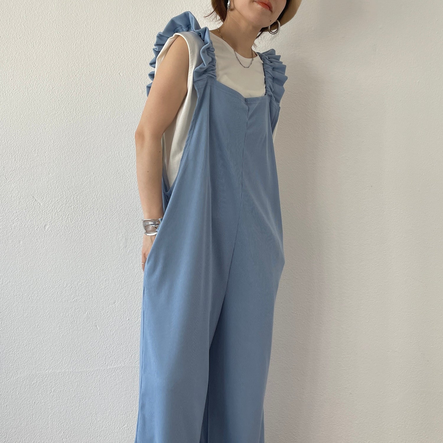 【SAMPLE】relax frill salopette / blue