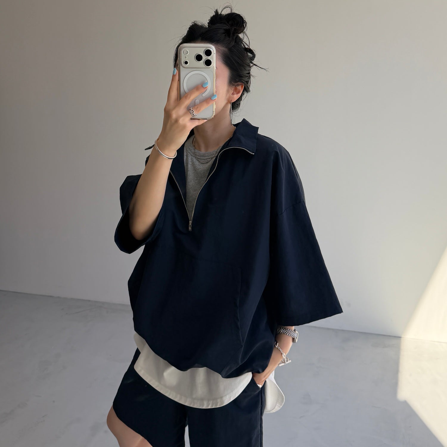 over size half zip nylon po / navy