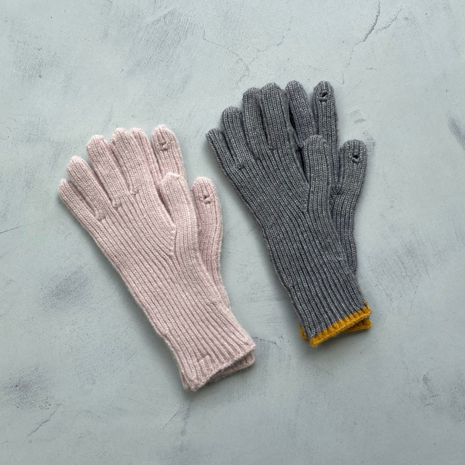 【SAMPLE】finger hole knit bicolor gloves / gray