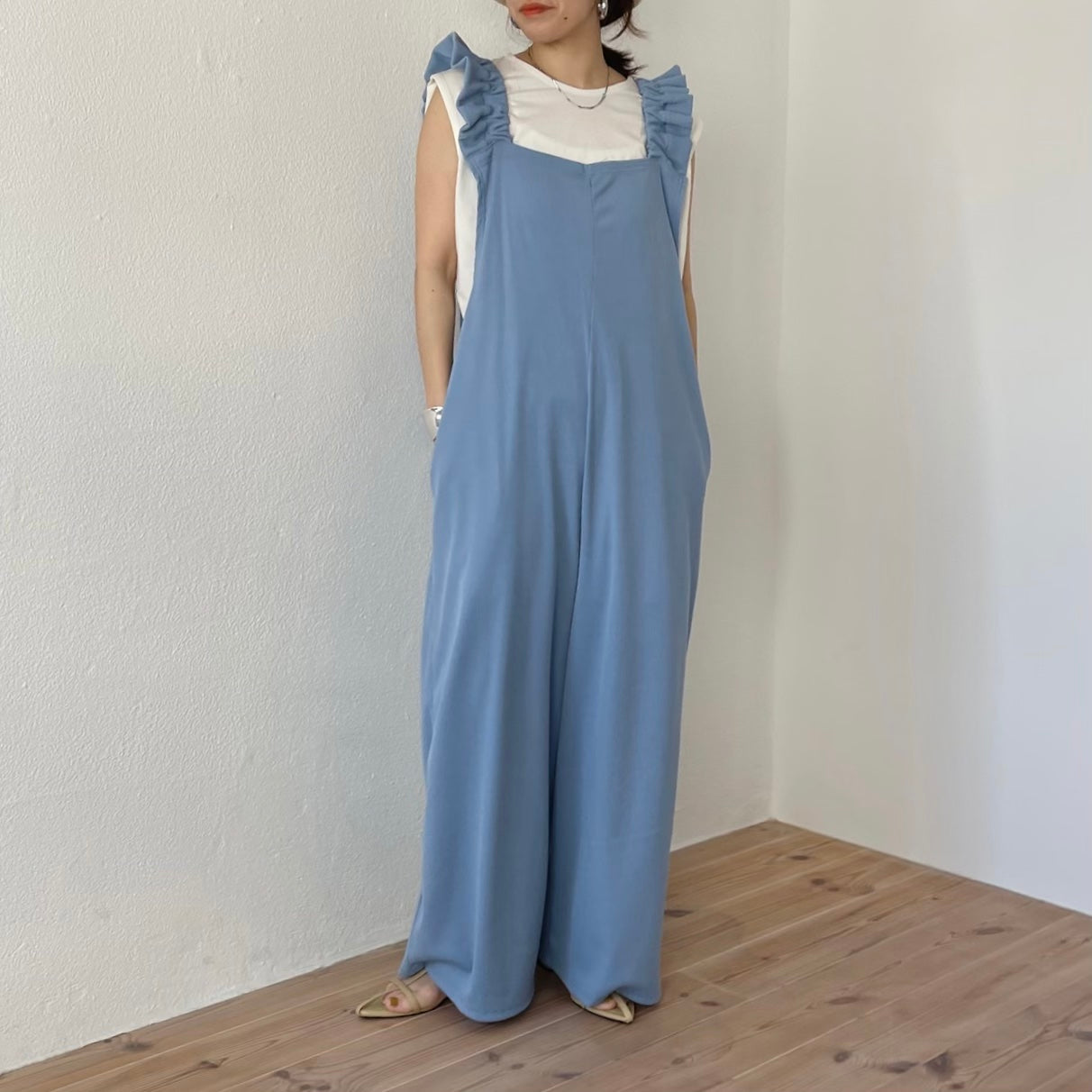 【SAMPLE】relax frill salopette / blue