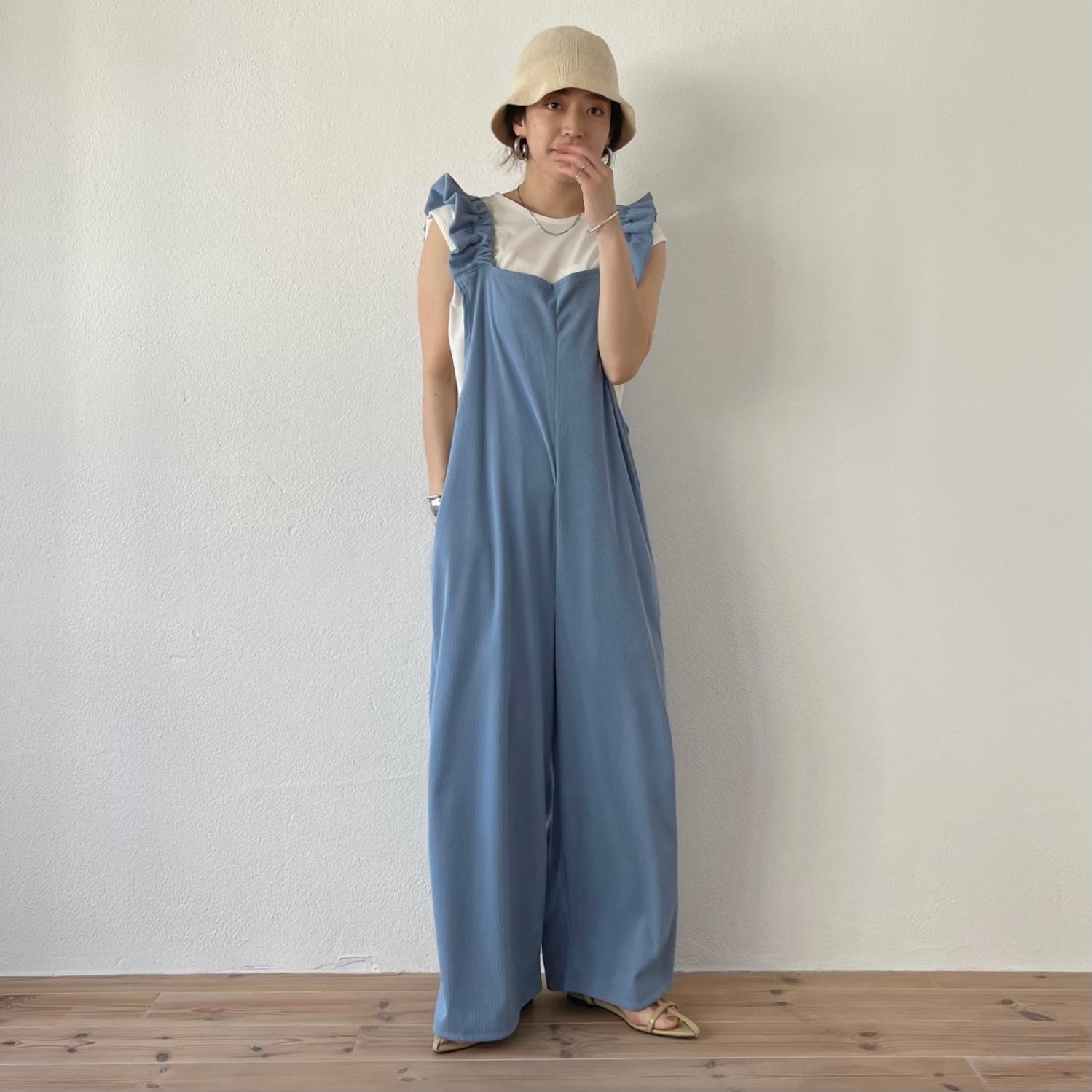 【SAMPLE】relax frill salopette / blue