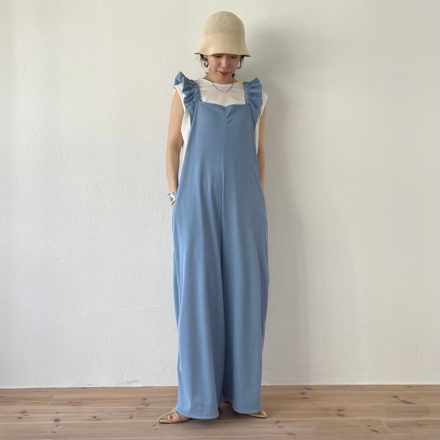 【SAMPLE】relax frill salopette / blue