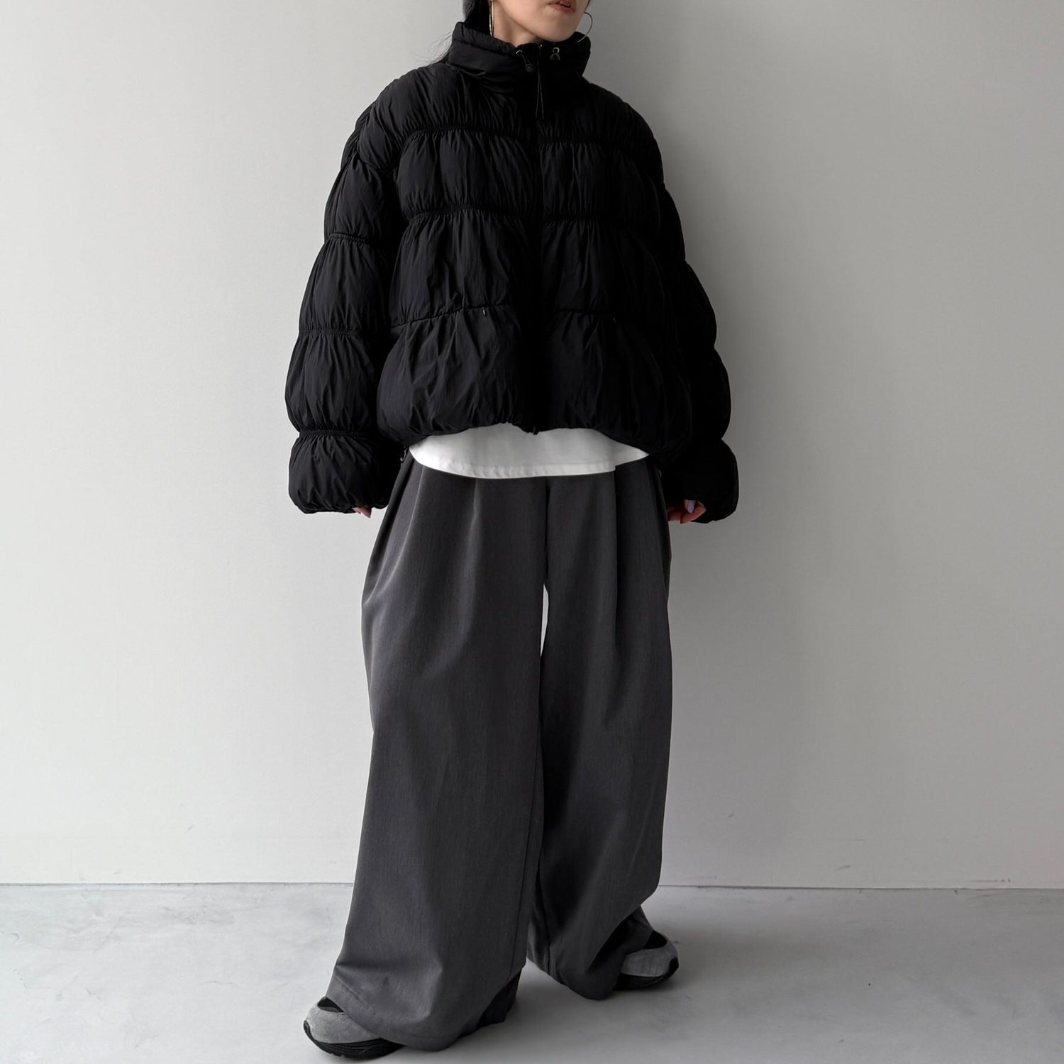 CHIGIRI PAN DOWN / black