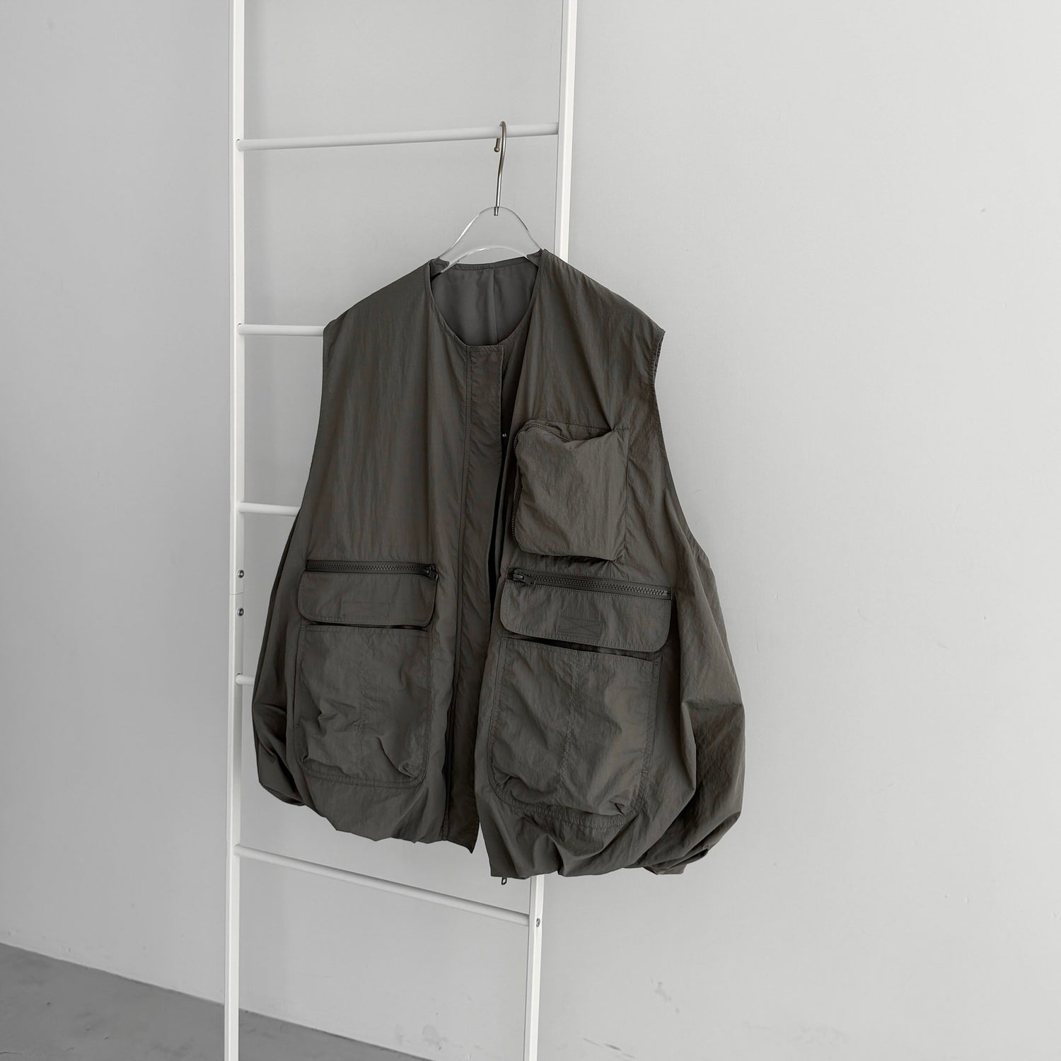 9pockets buddy vest / gray