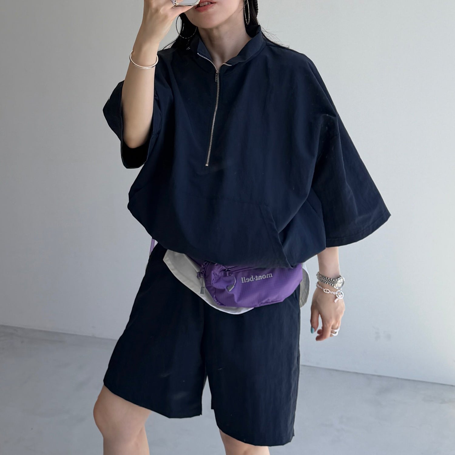 over size half zip nylon po / navy