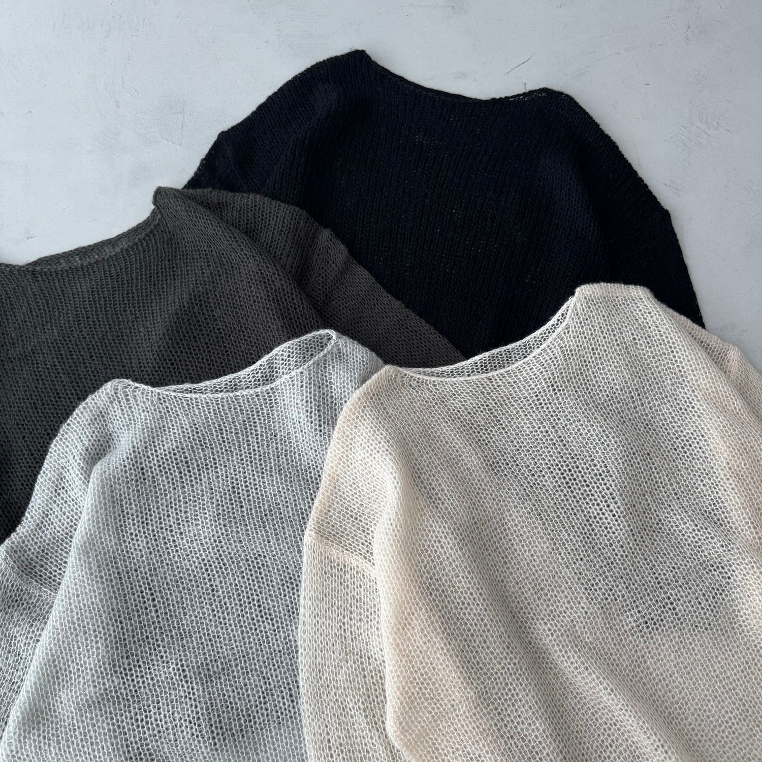 cinnamon mesh knit / black