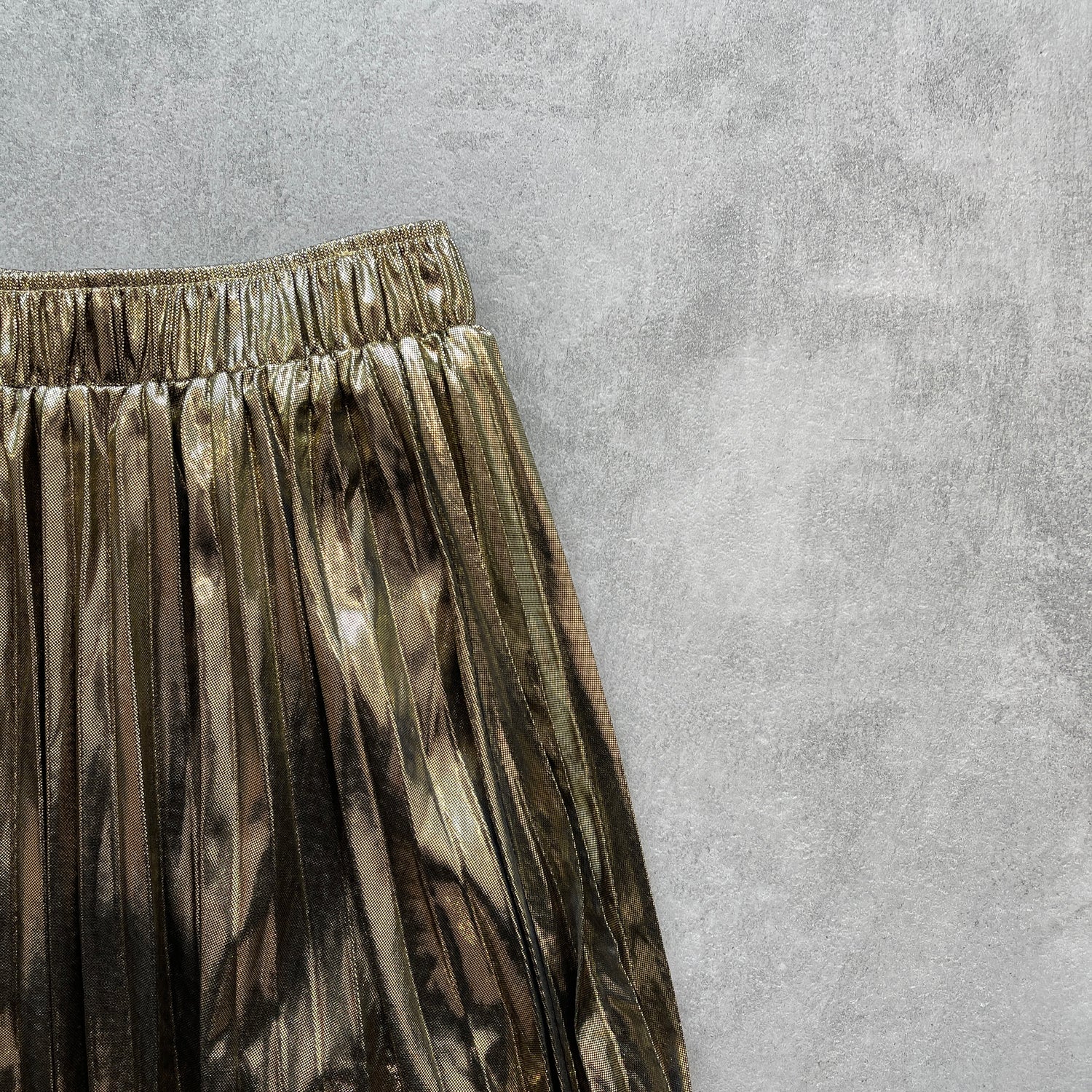 【SAMPLE】gira-gira pleats skirt / metal gold