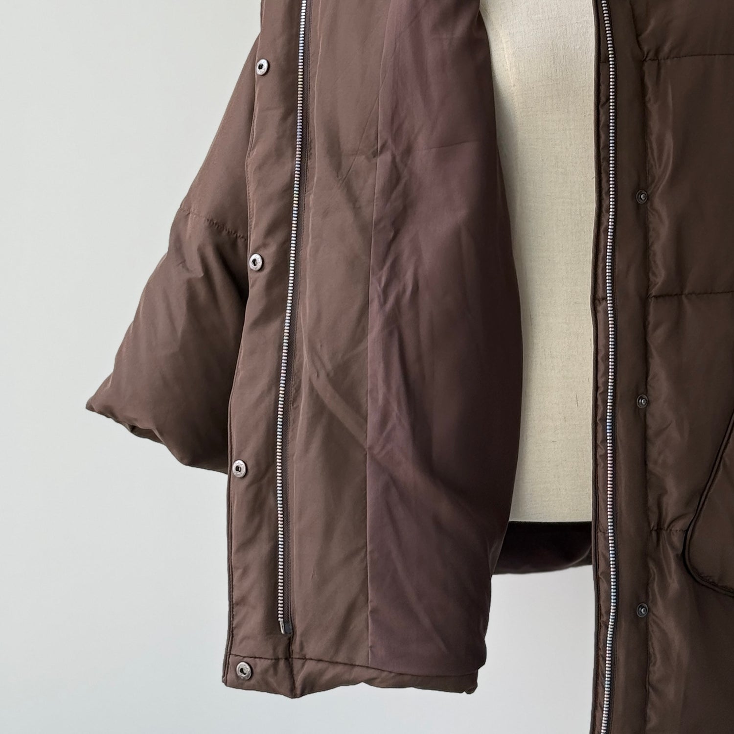 perfect silhouette nakawata down / charcoal gray