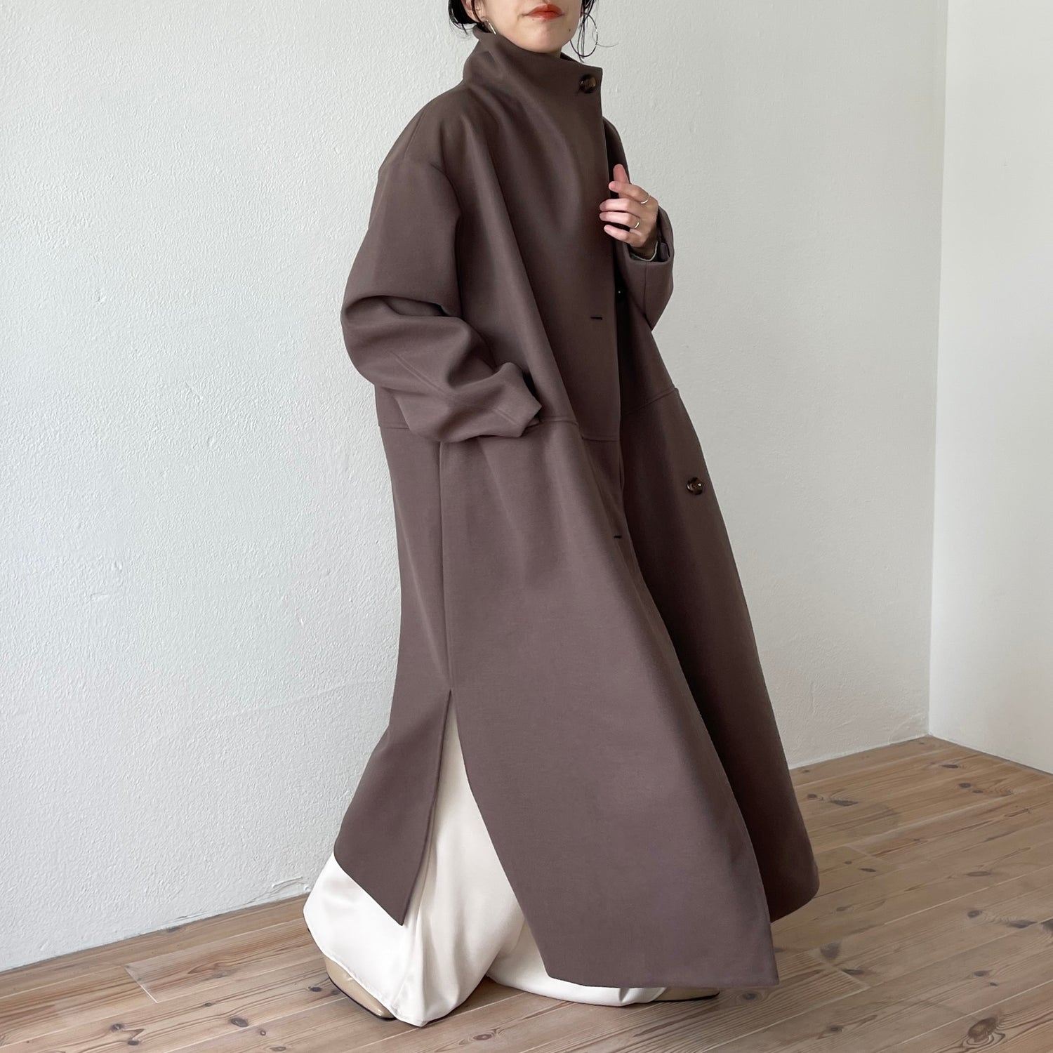 smooth touch stand neck long coat / moca | wee9s | ウィークス