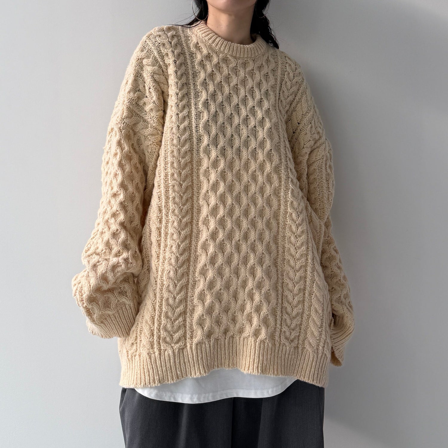holiday cable knit / beige