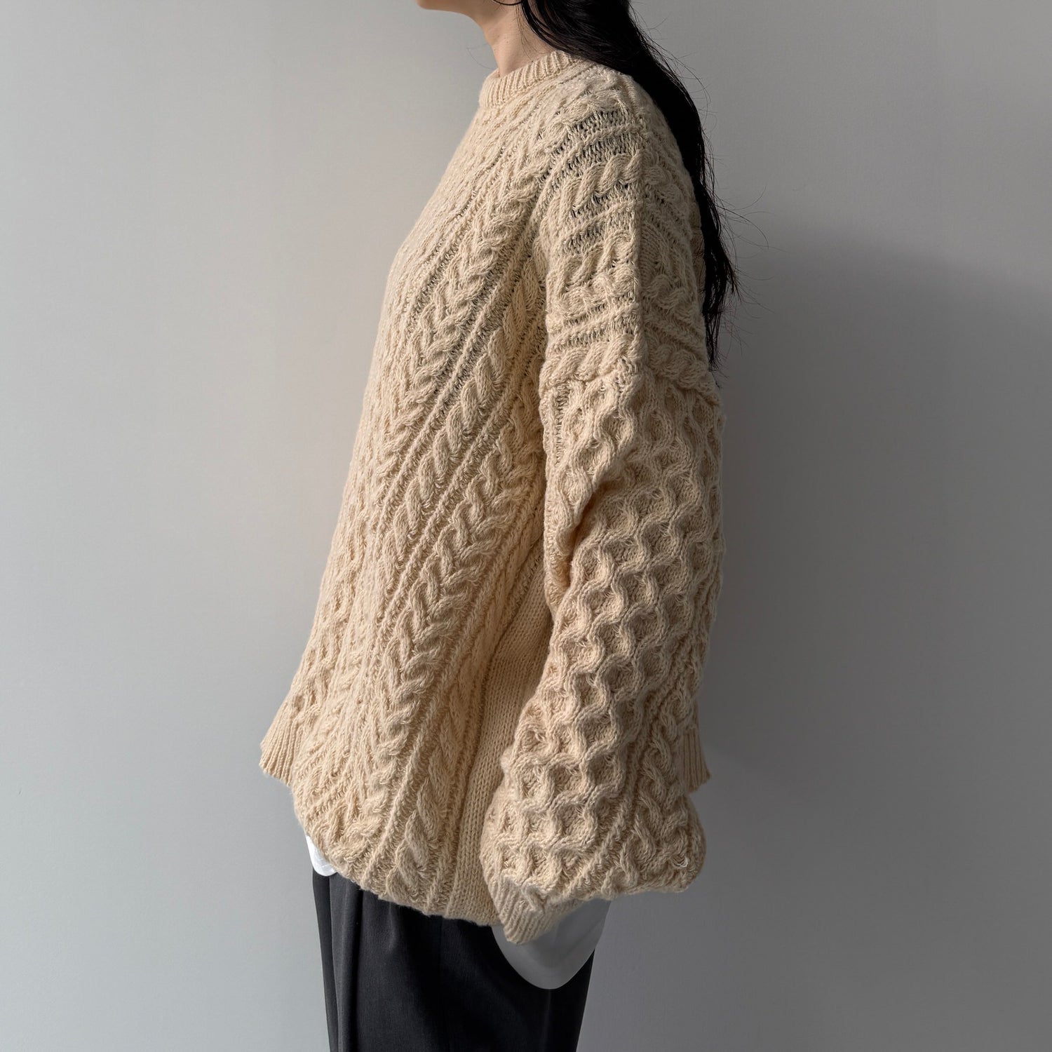 holiday cable knit / beige