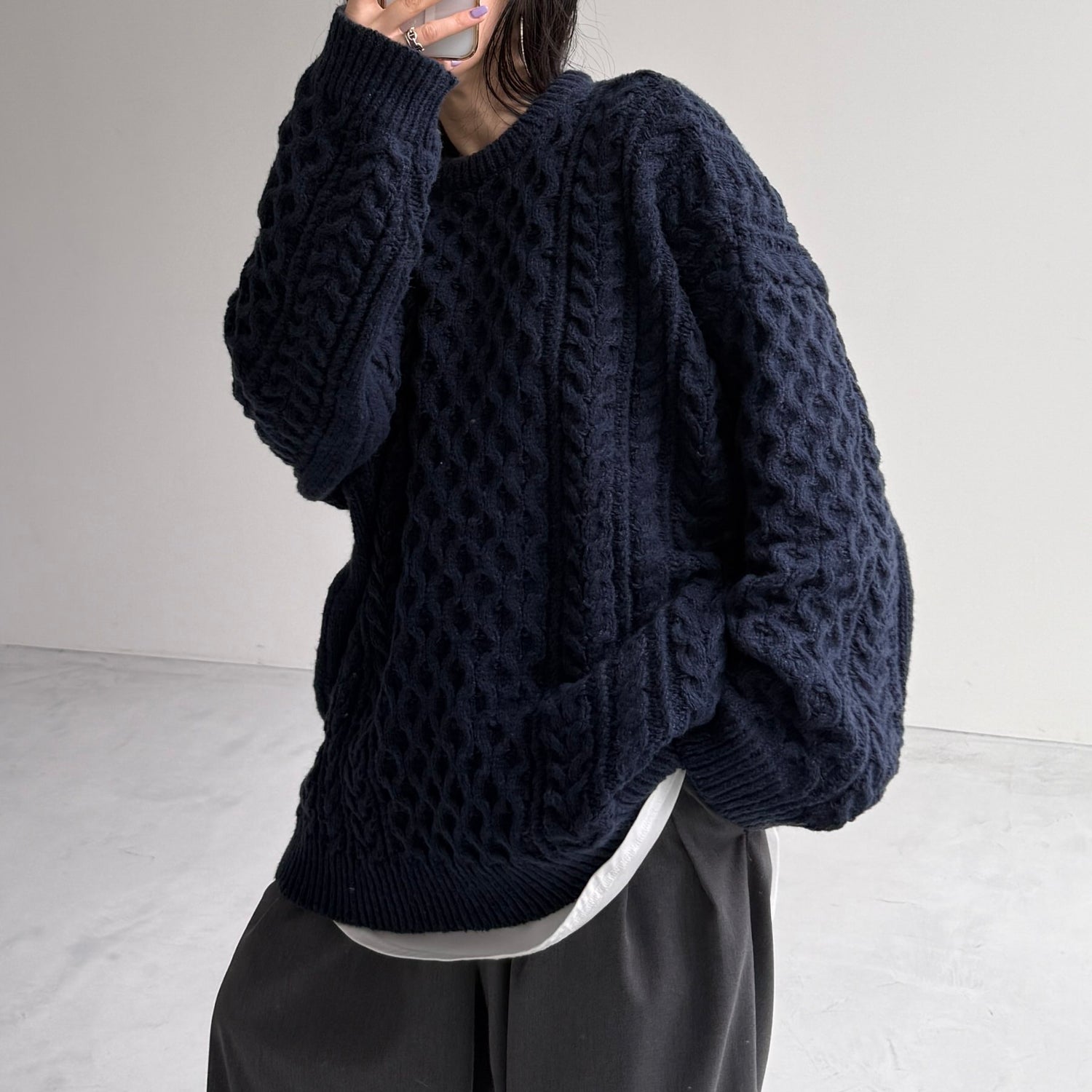 holiday cable knit / navy