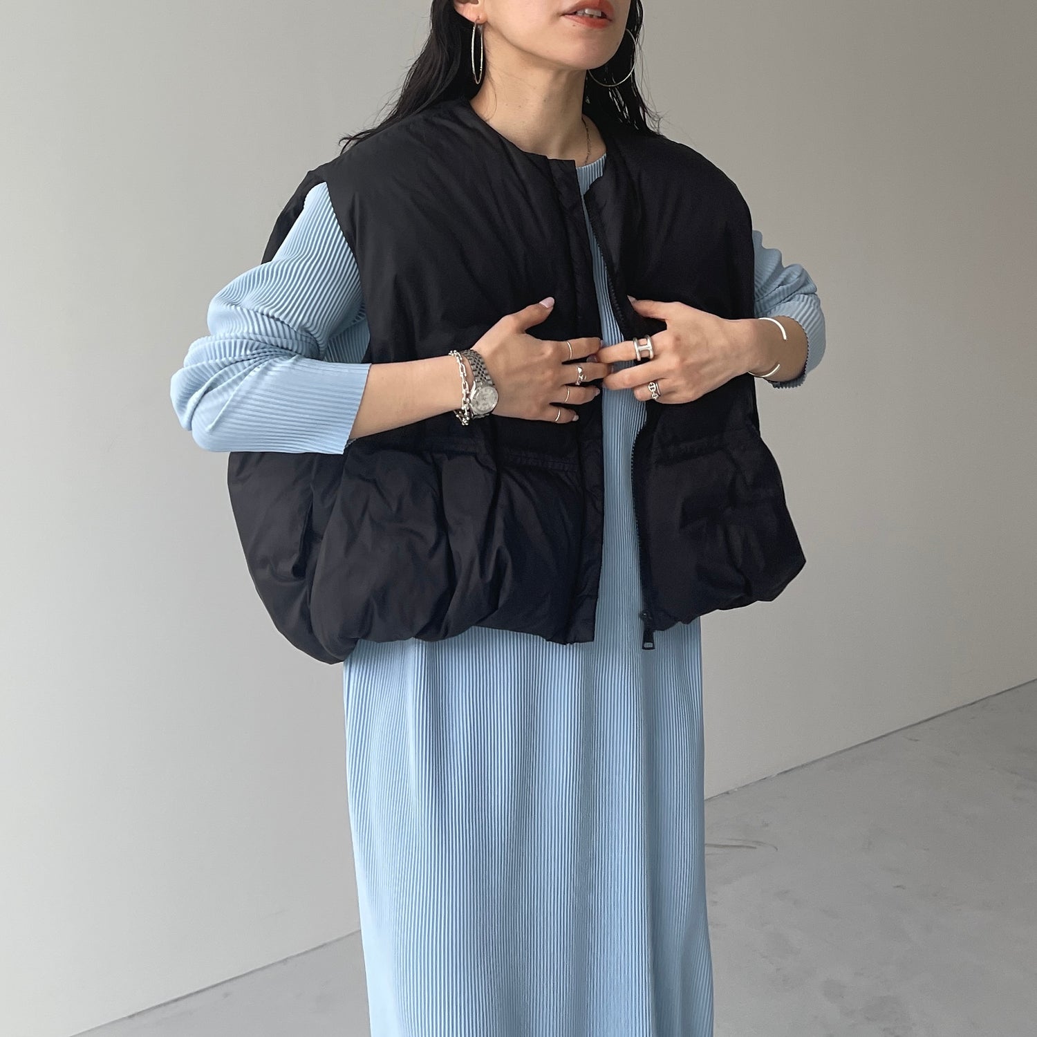 egg down vest / black