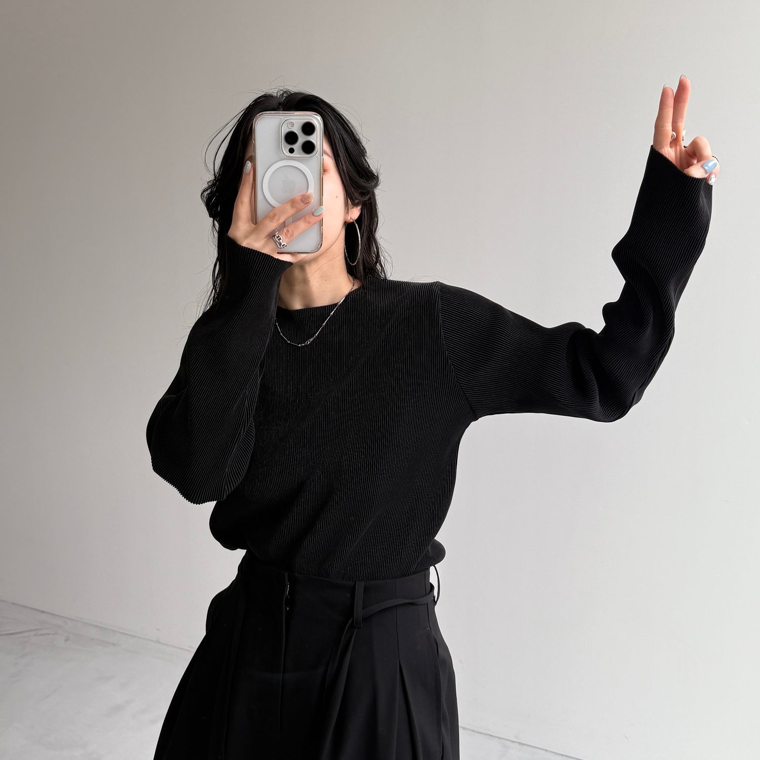 daily daily super stretch pleats tops / black [プチハイ or クルーネック]