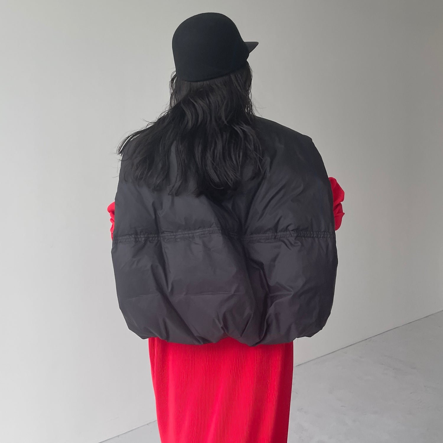 egg down vest / black