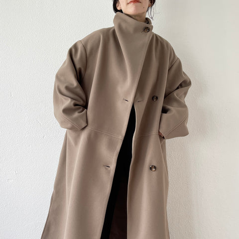 smooth touch stand neck long coat / beige