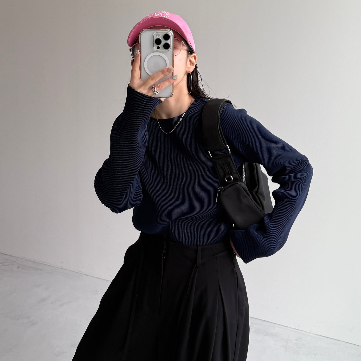 daily daily super stretch pleats tops / navy [プチハイ or クルーネック]