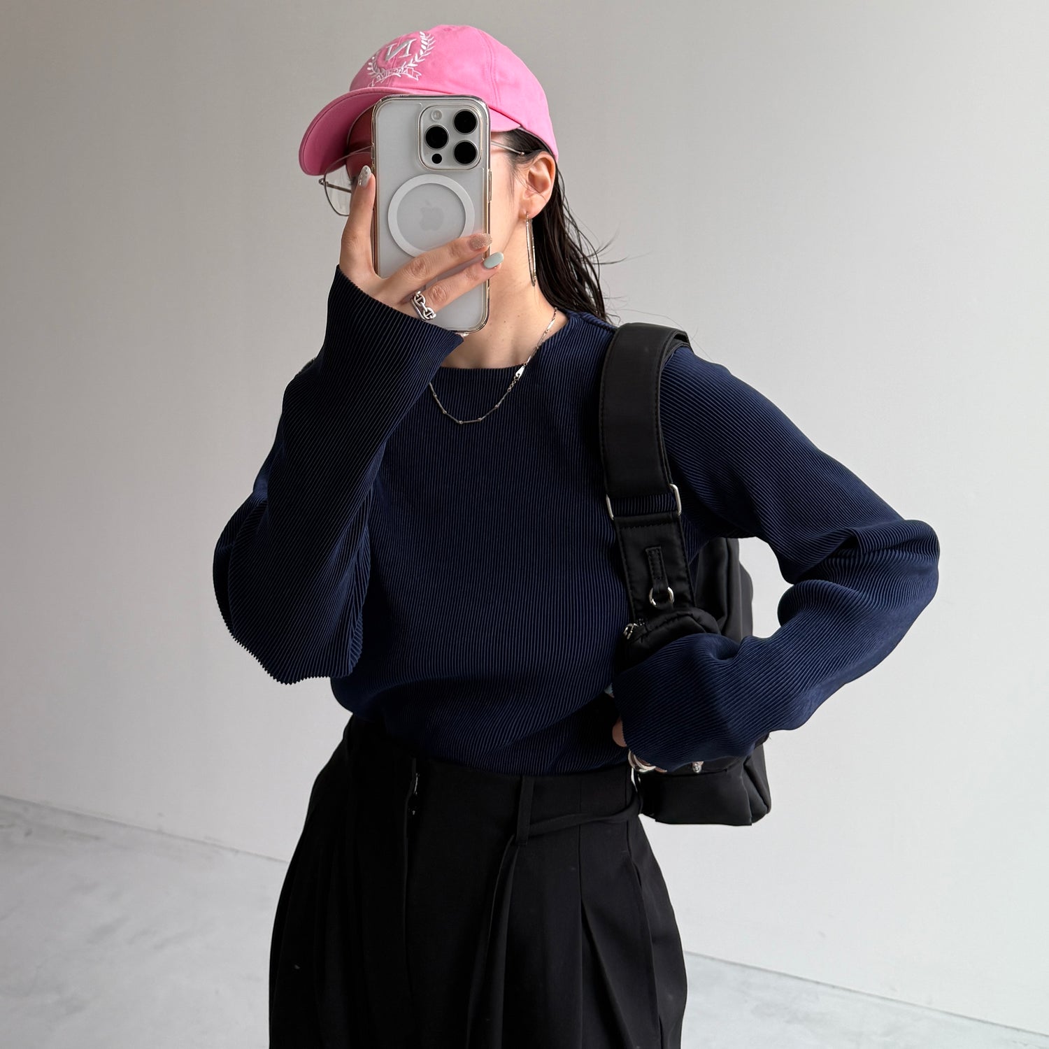 daily daily super stretch pleats tops / navy [プチハイ or クルーネック]