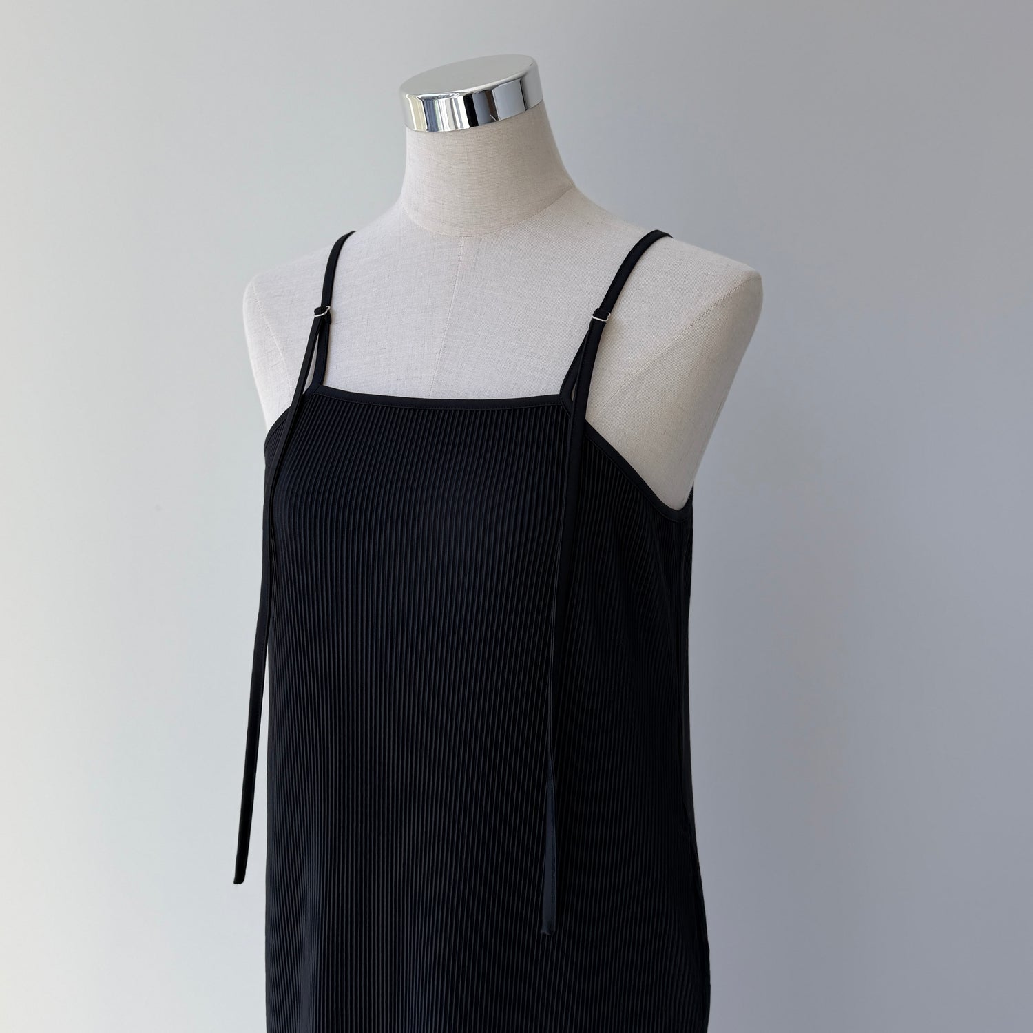 daily daily super stretch pleats cami one piece / black [FREE or LONG]