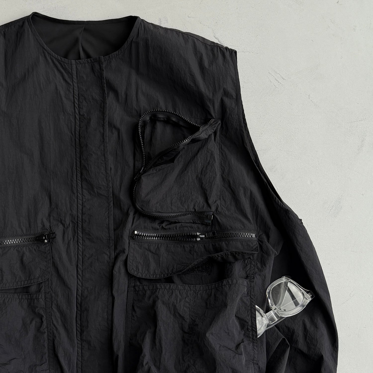 9pockets buddy vest / black