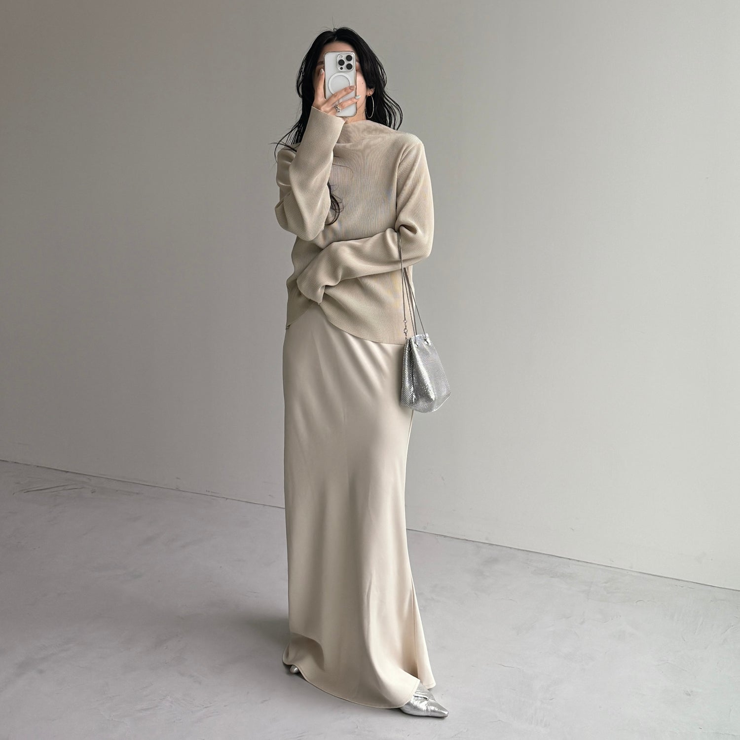 daily daily super stretch pleats tops / ivory [プチハイ or クルーネック]