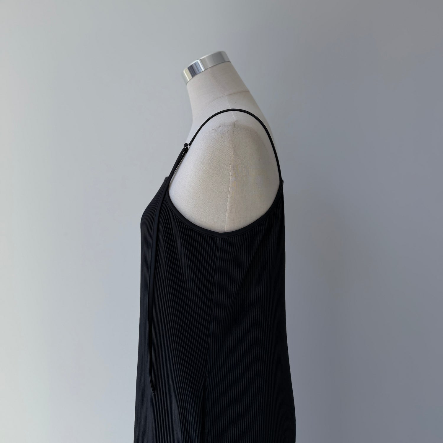 daily daily super stretch pleats cami one piece / black [FREE or LONG]
