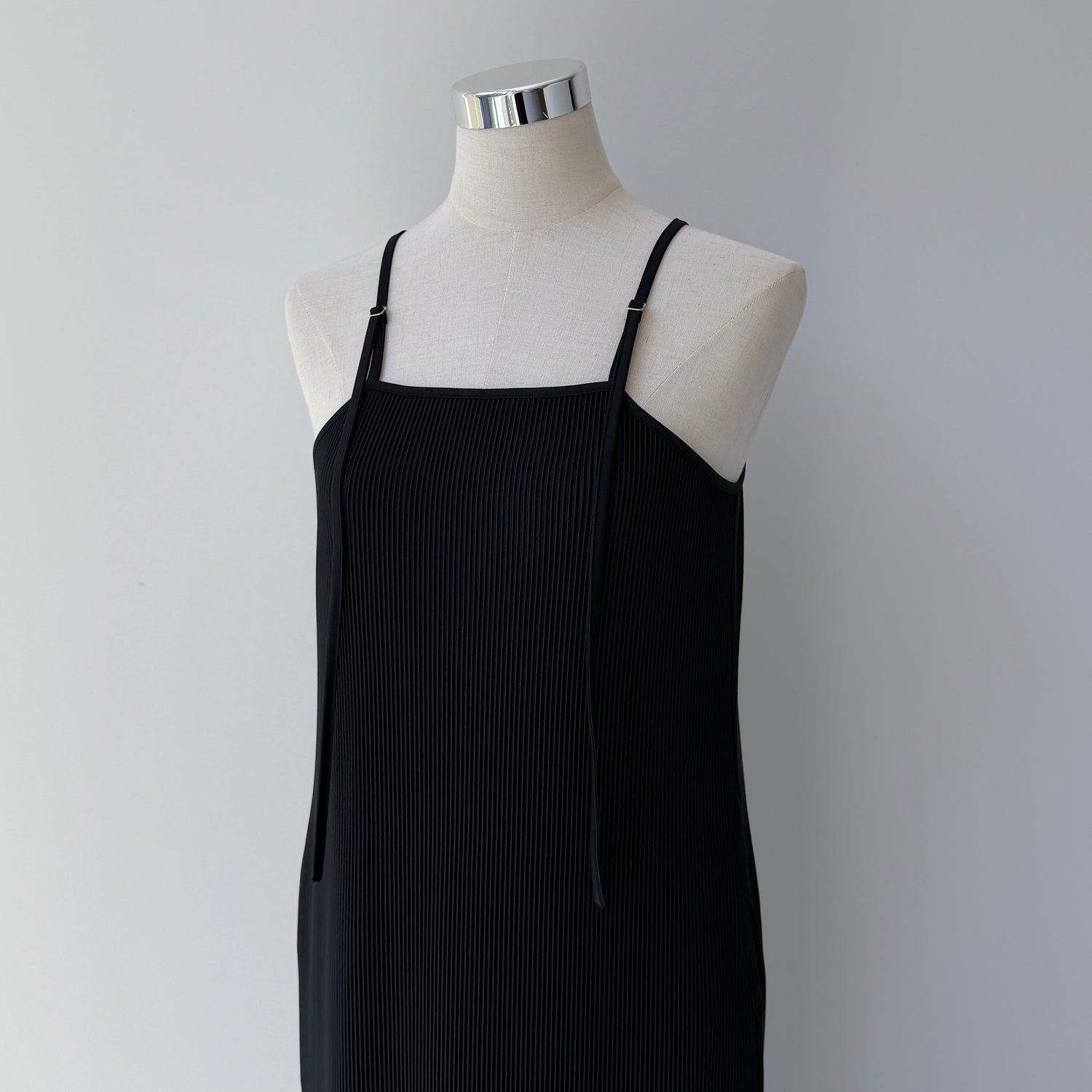 daily daily super stretch pleats cami one piece / black [FREE or LONG]