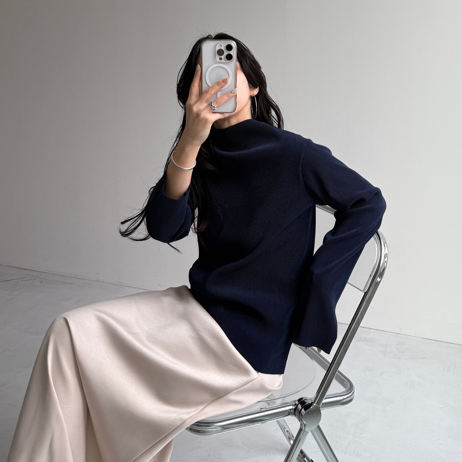 daily daily super stretch pleats tops / navy [プチハイ or クルーネック]