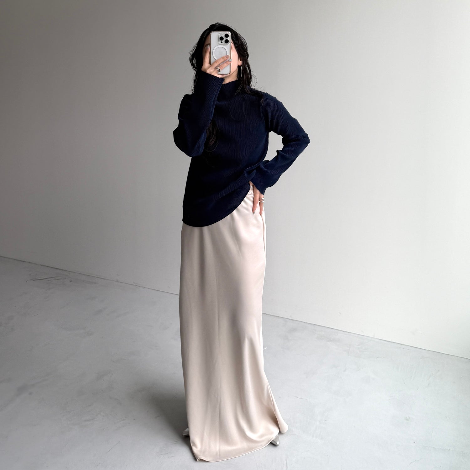 daily daily super stretch pleats tops / navy [プチハイ or クルーネック]
