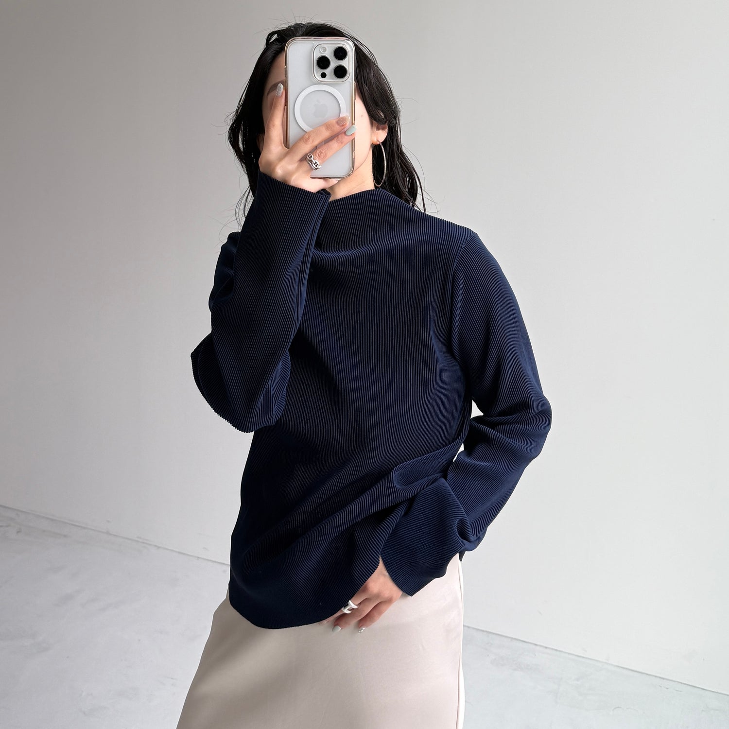 daily daily super stretch pleats tops / navy [プチハイ or クルーネック]