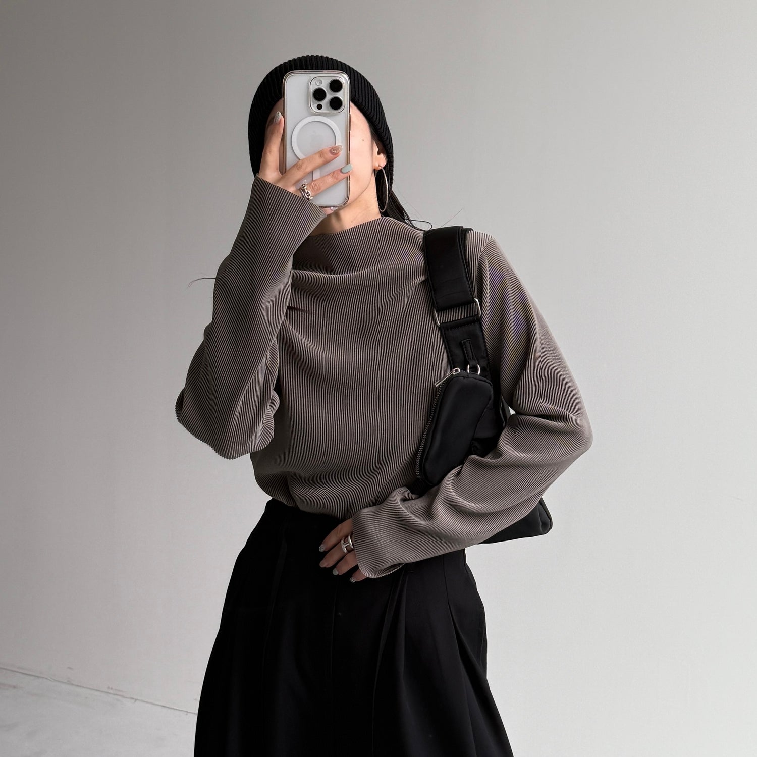 daily daily super stretch pleats tops / ash gray [プチハイ or クルーネック]