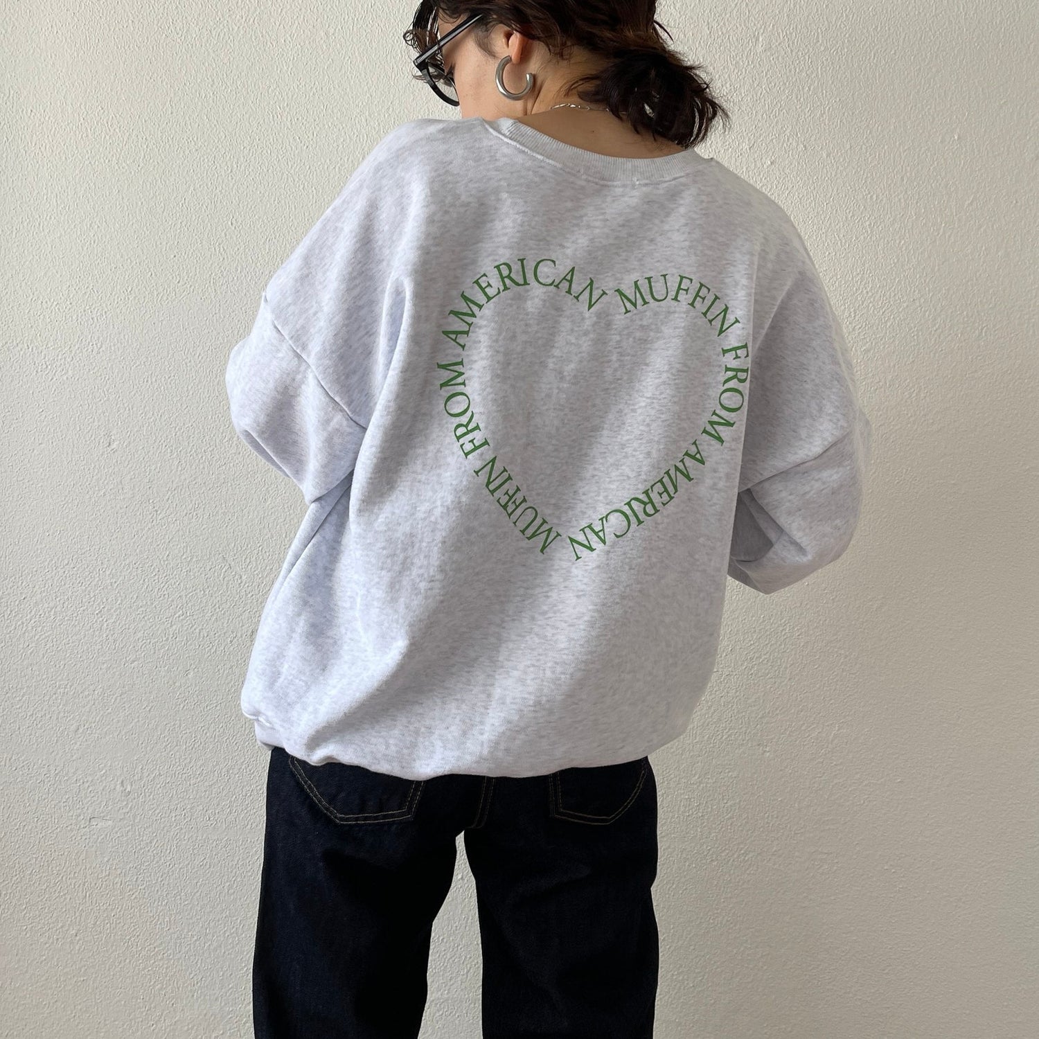 90's made in USA WHITE ROSE FORMAL sweat