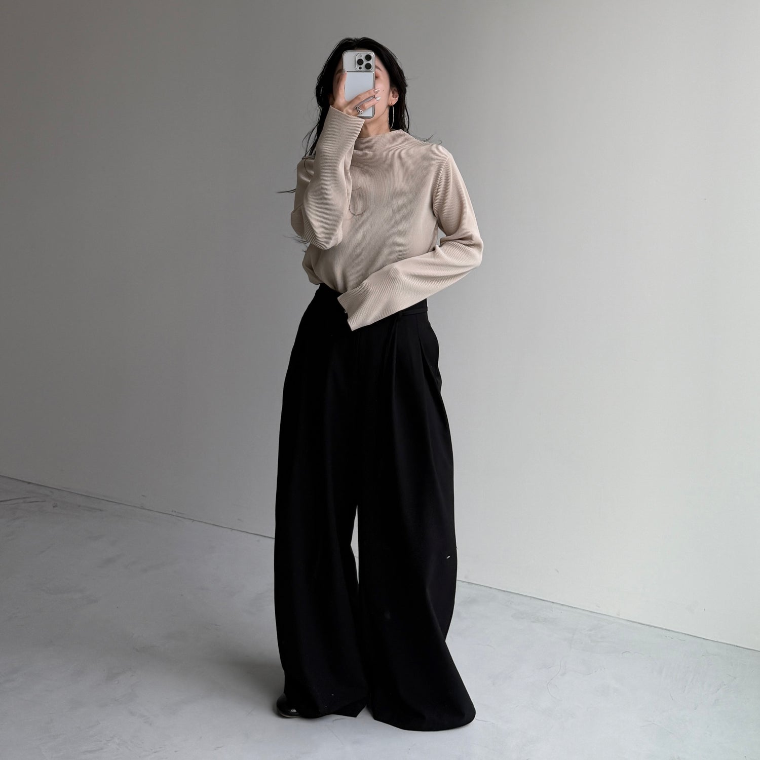 daily daily super stretch pleats tops / ivory [プチハイ or クルーネック]