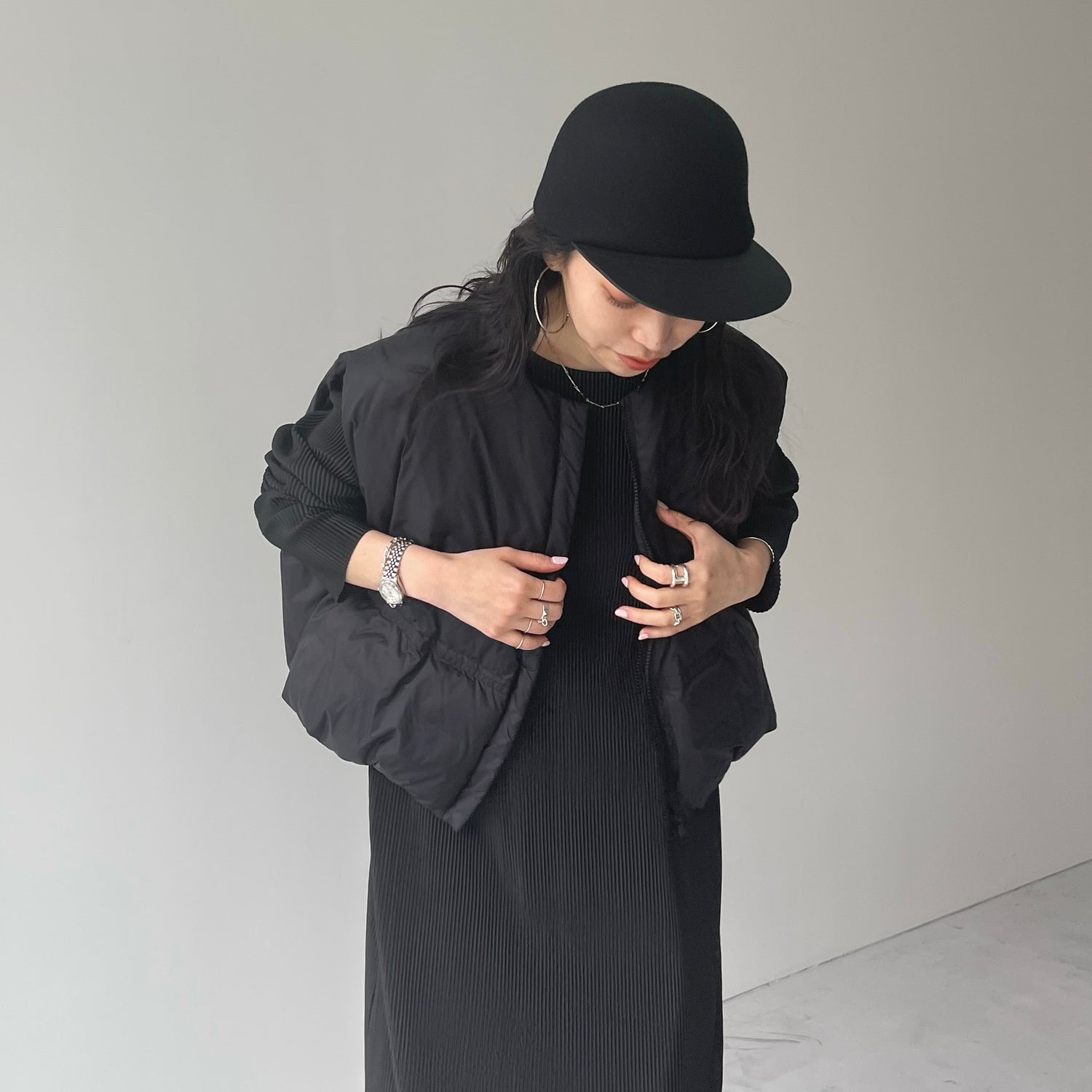 egg down vest / black