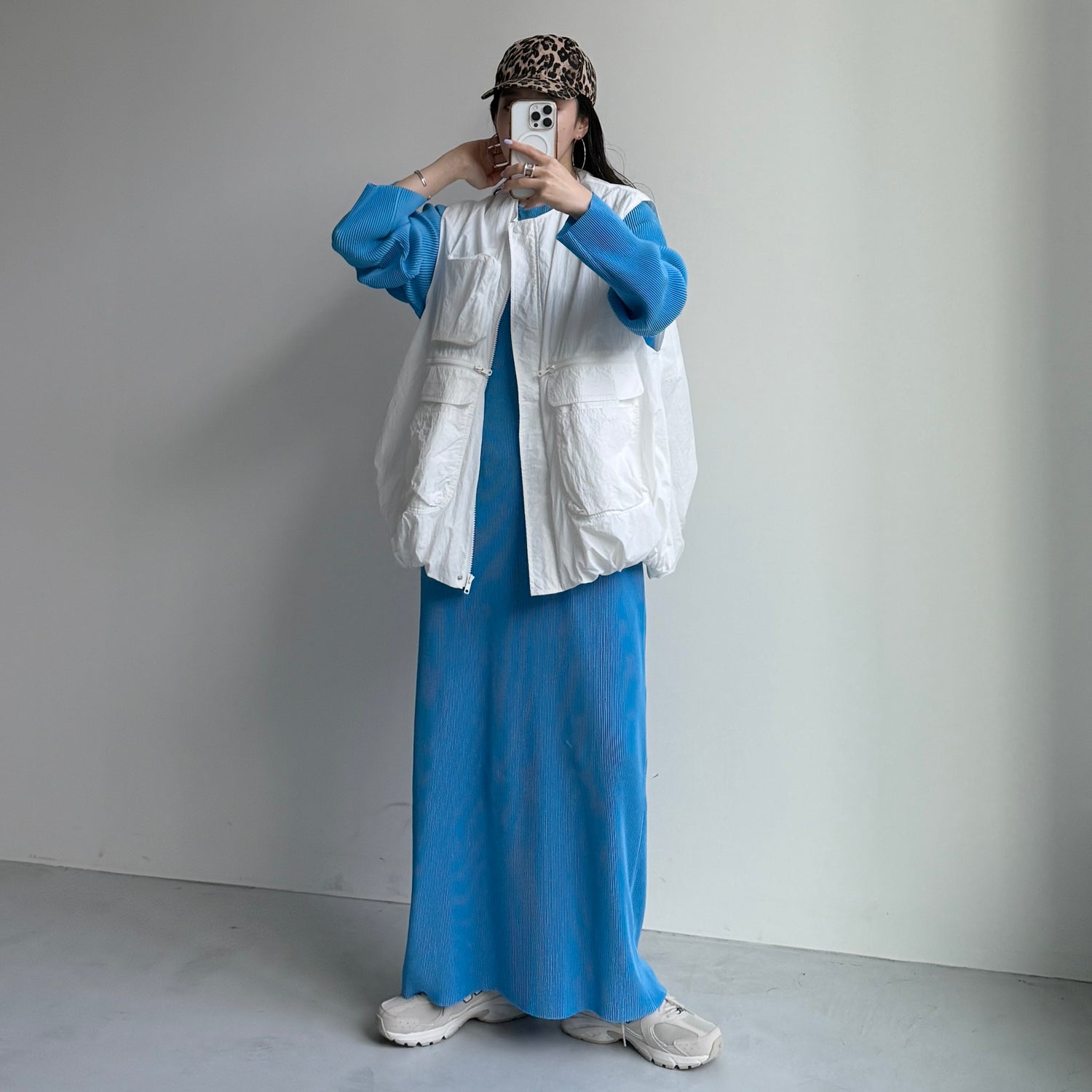 9pockets buddy vest / white