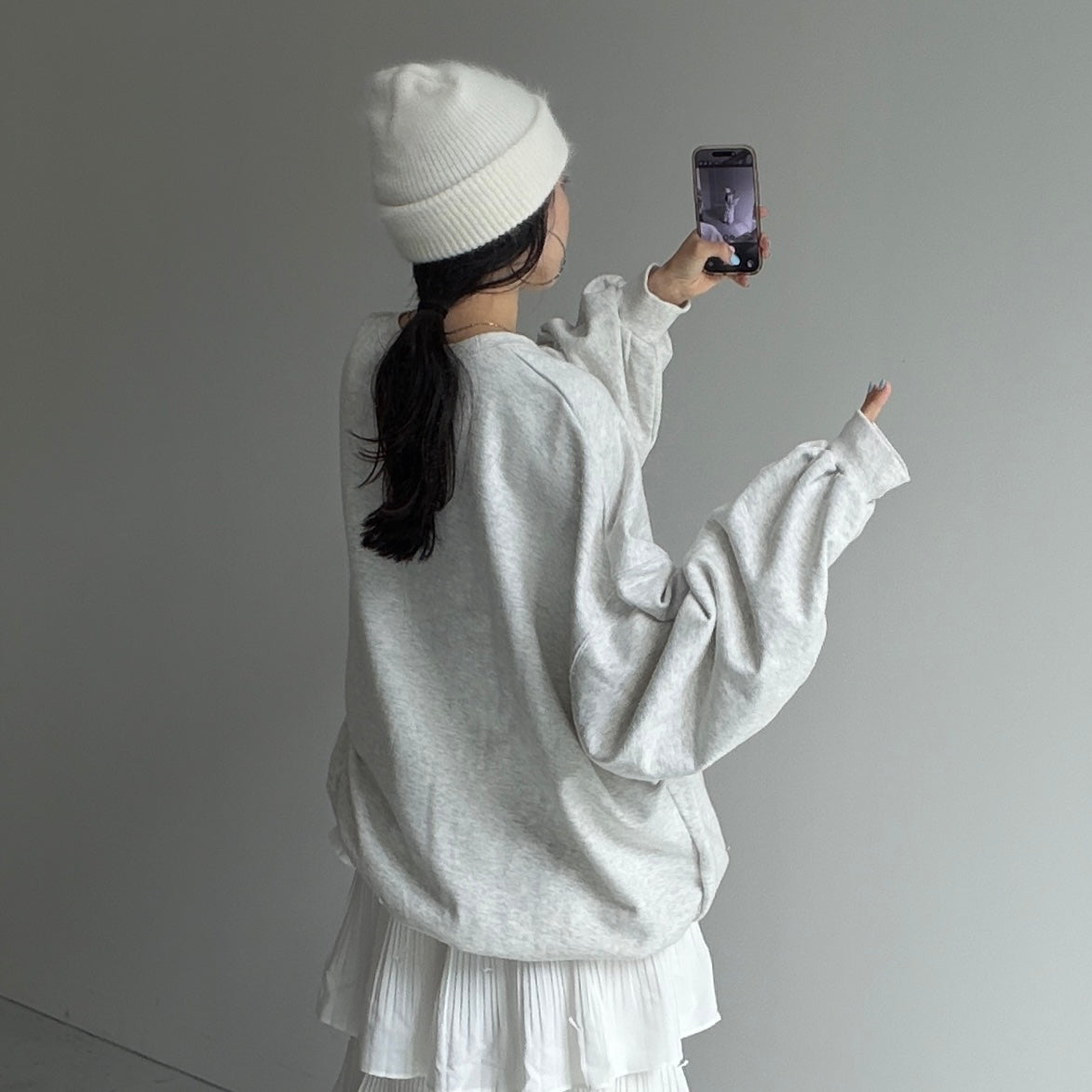 URAKE OSUMITSUKI sweat / oatmeal