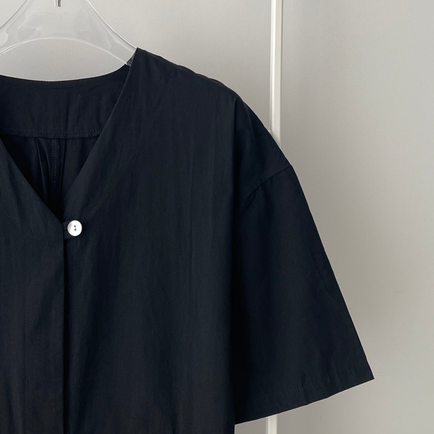 【SAMPLE】vneck all-in-one / black