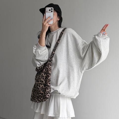 URAKE OSUMITSUKI sweat / oatmeal