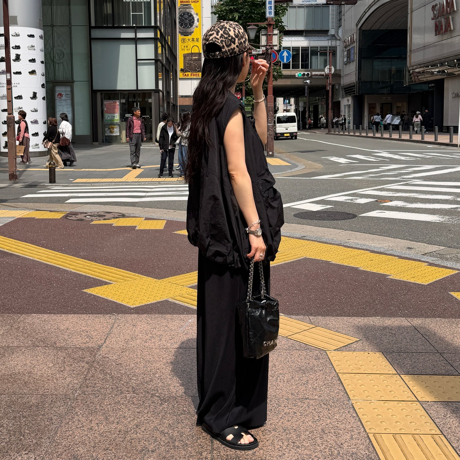 9pockets buddy vest / black