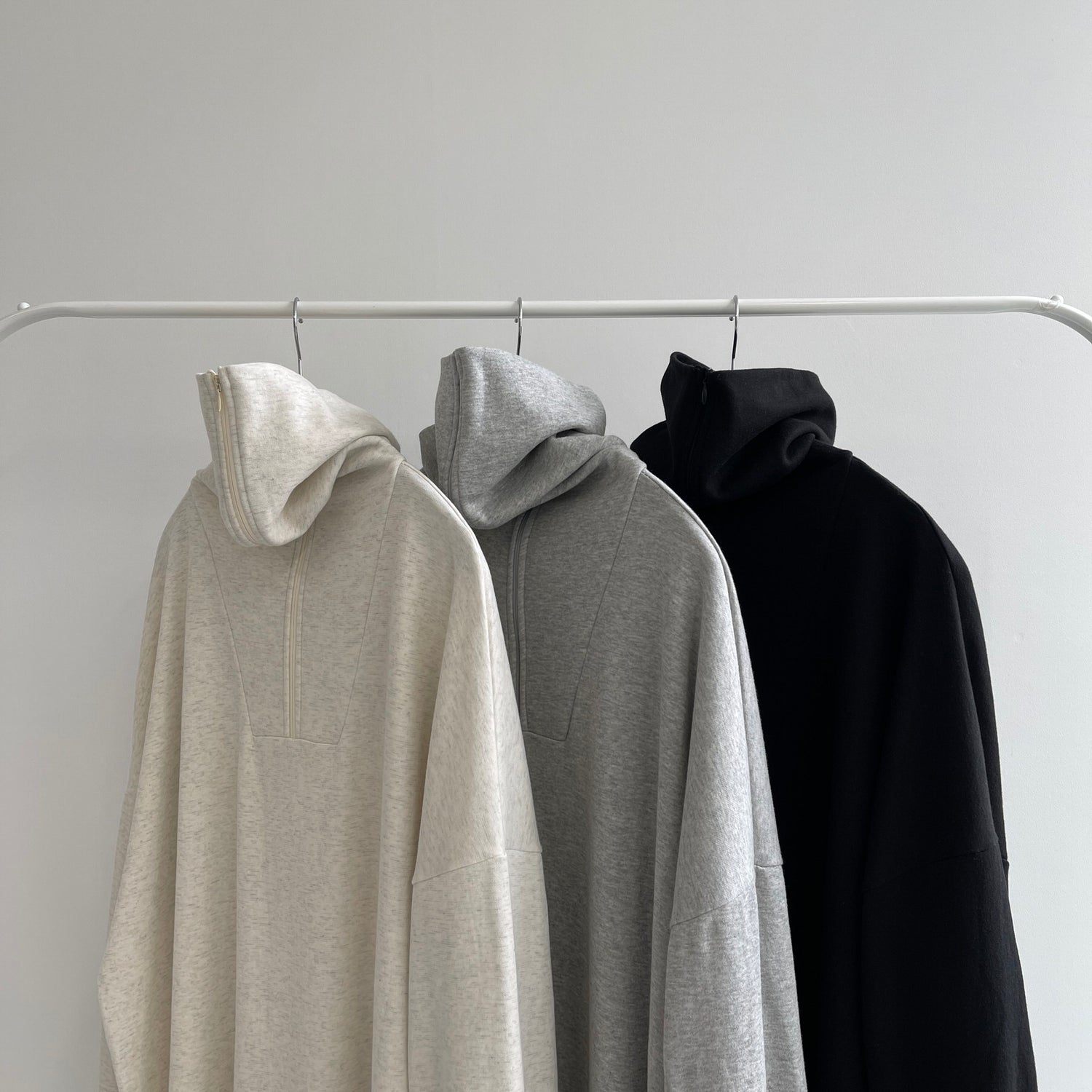 【SAMPLE】high neck half zip up one piece / gray