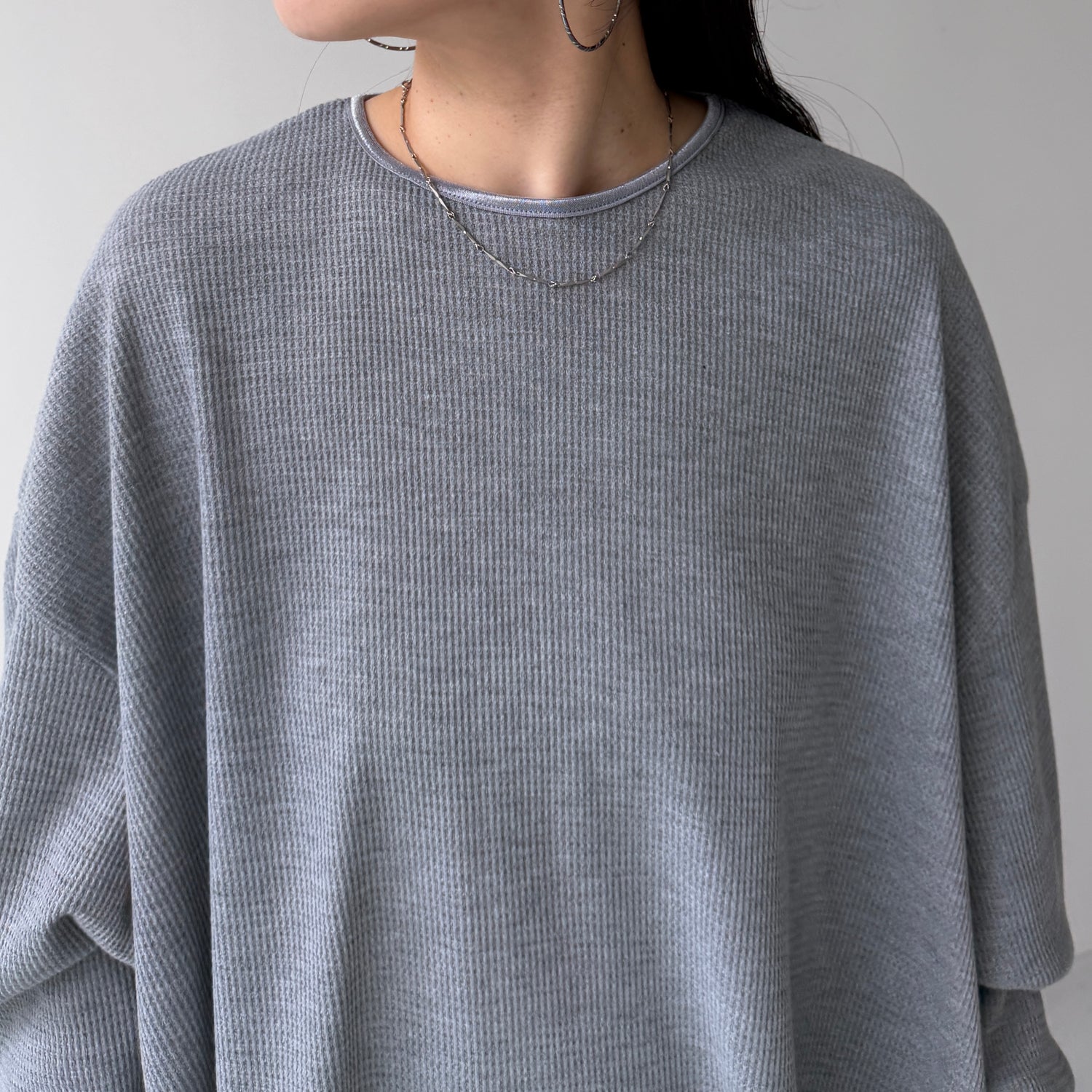 WAFFLE NAGASODE CHIRARISM / gray