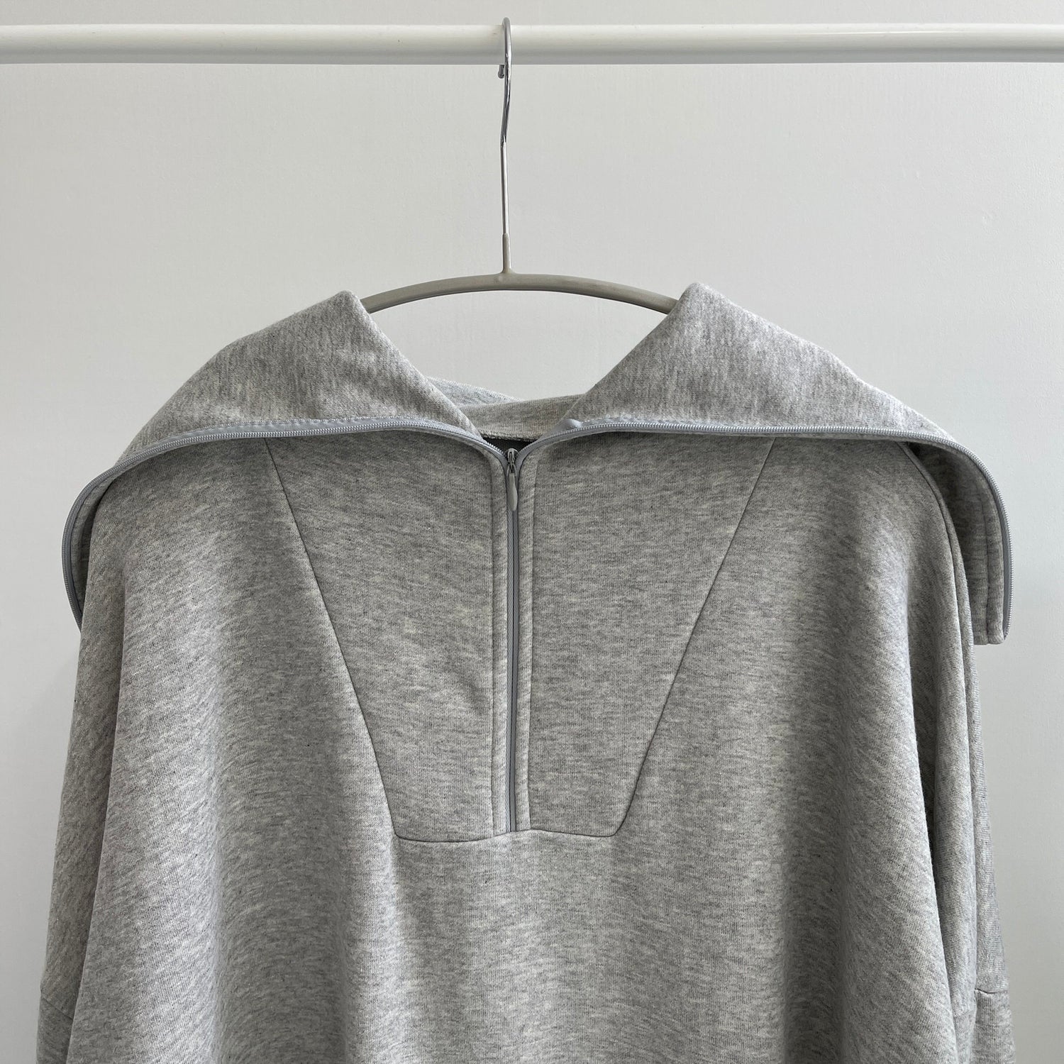 【SAMPLE】high neck half zip up one piece / gray