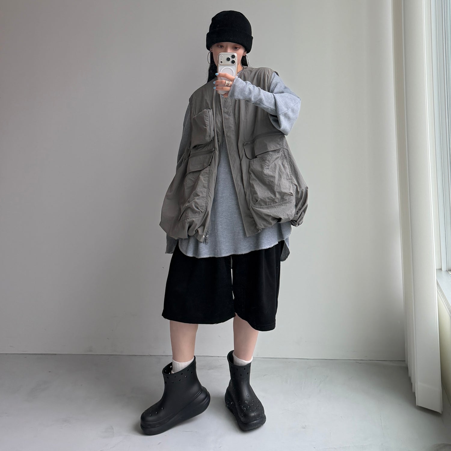 WAFFLE NAGASODE CHIRARISM / gray