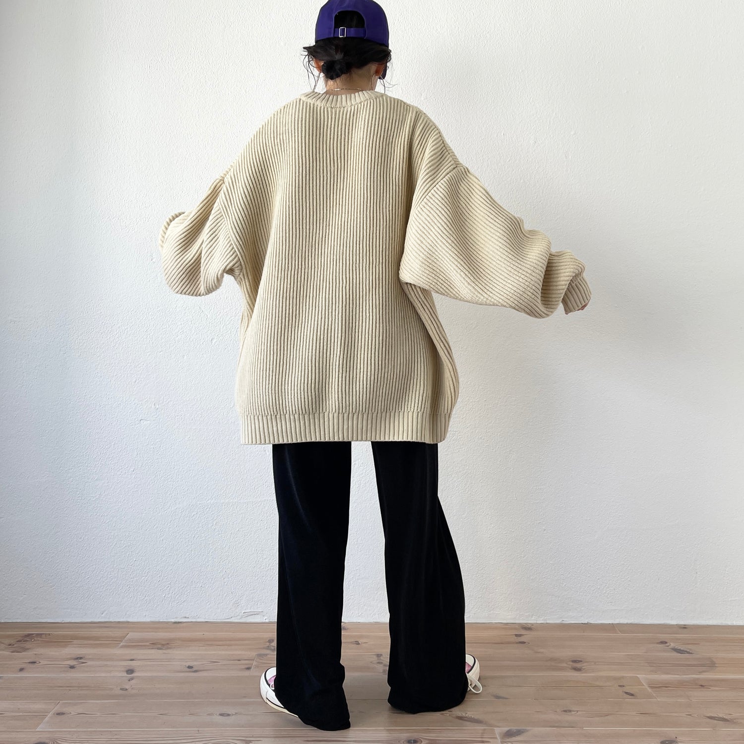 perfect silhouette super over knit / ivory