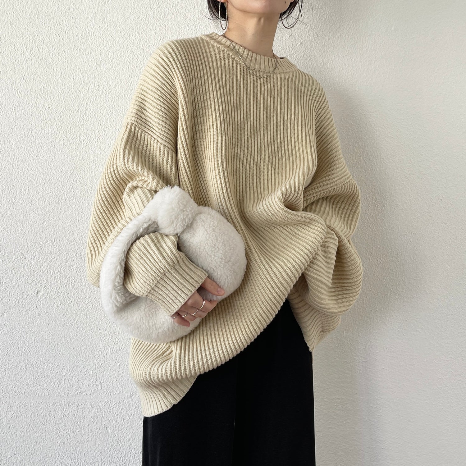 over size loose knit  シルエット　ヘビーウェイト　ニット