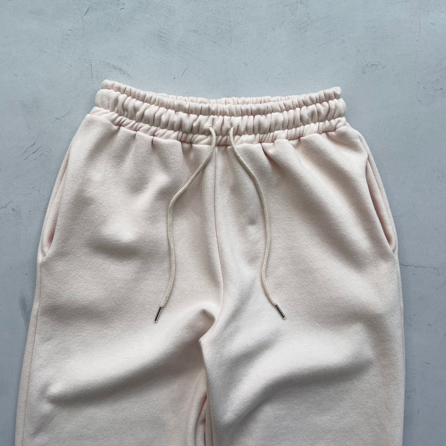 CANDY SWEAT PANTS / cream