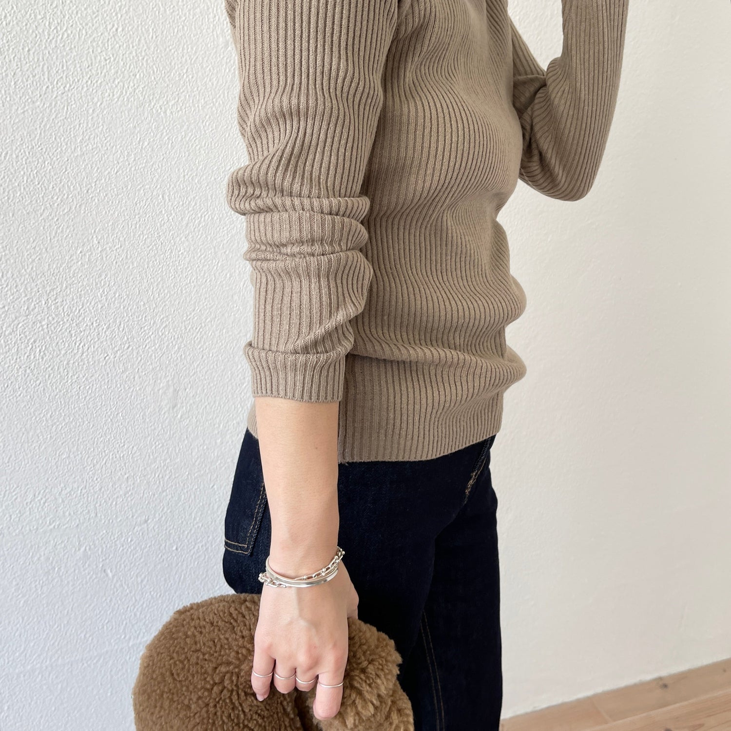 【SAMPLE】basic rib turtle knit / beige