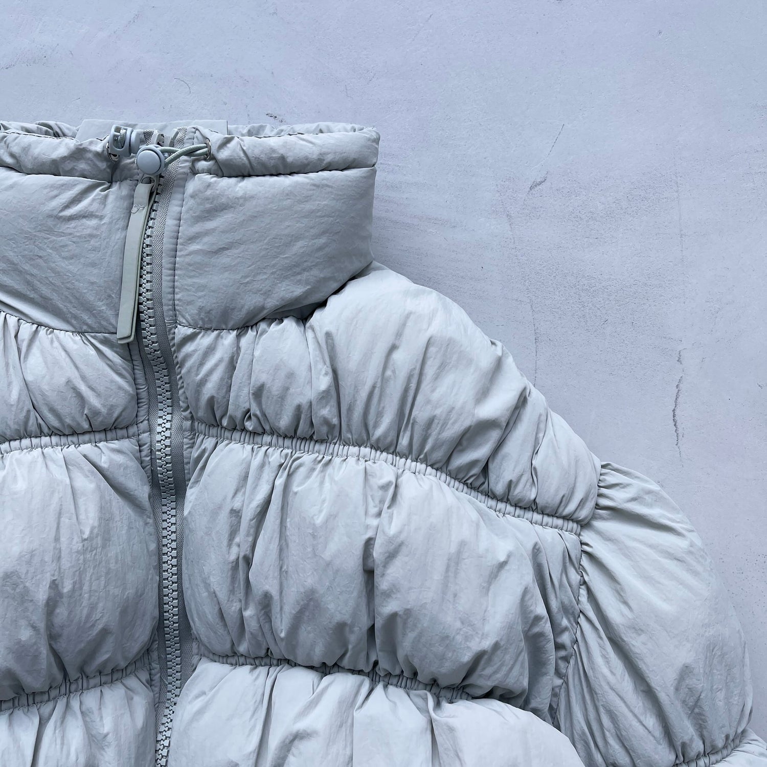 CHIGIRI PAN DOWN / gray