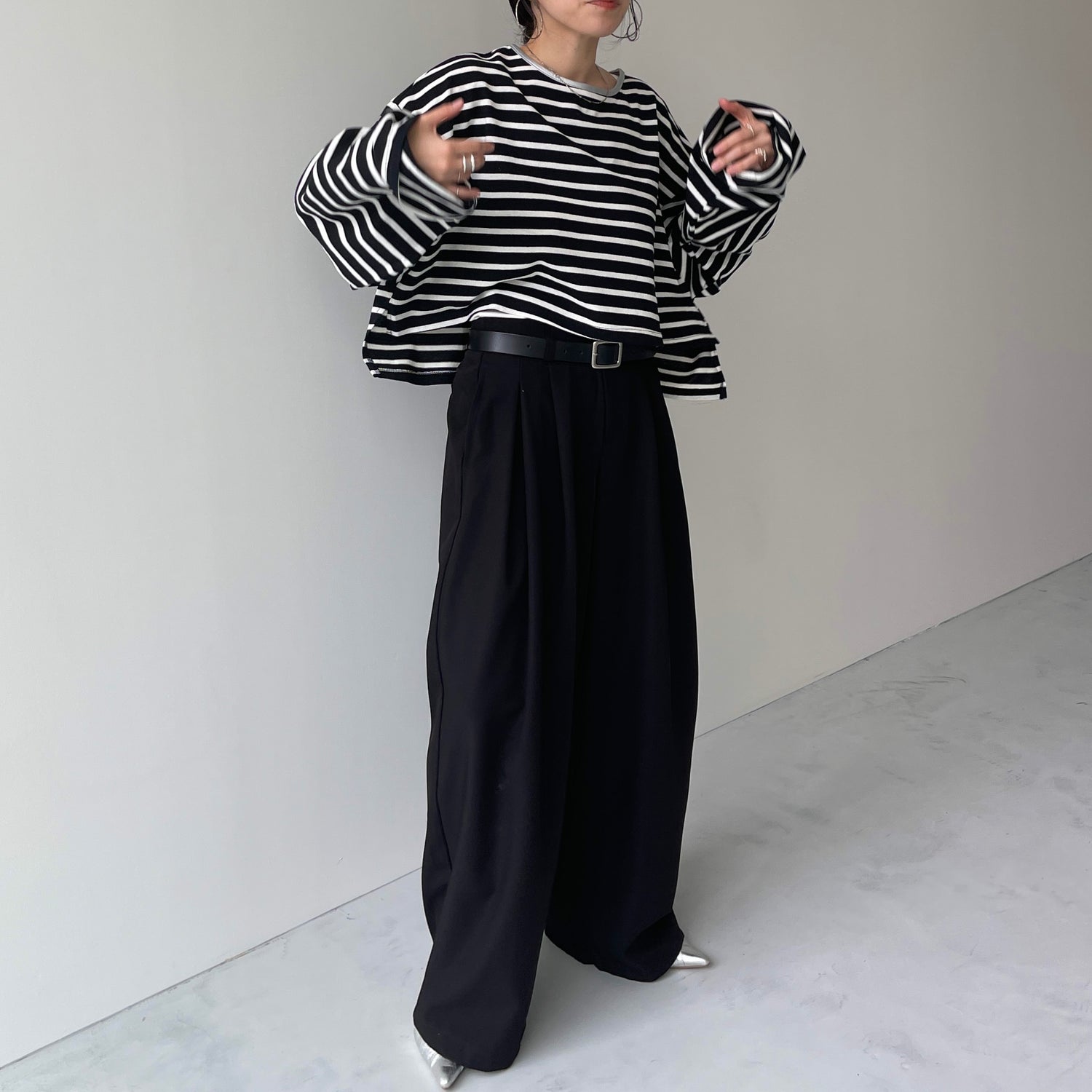 wide sleeve over size border tee / black×silver (short)